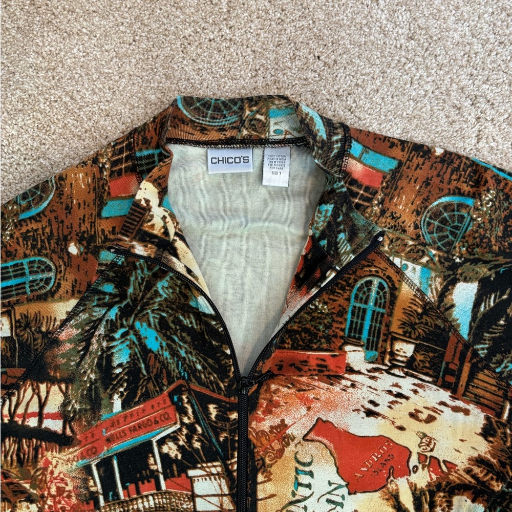 Chicos zip jacket size 1 or medium. Excellent condition. - Picture 5 of 8
